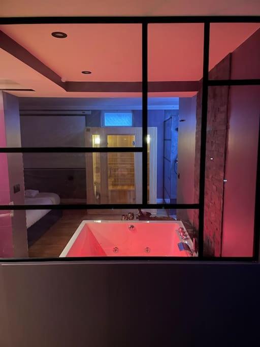 Le Cocon Des Granges - Suite Sauna Jaccuzi Spa Bonnieres-sur-Seine Exterior foto
